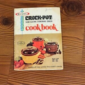 Vintage Rival Crock Pot Cookbook Slow Electric Stoneware Cooker Recipe Book